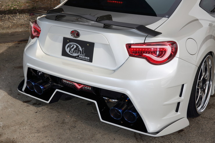 Kuhl Racing 86 BODYKIT 01R-GT